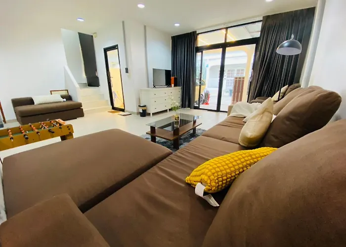 Villa Cozy Nest Near Downtown