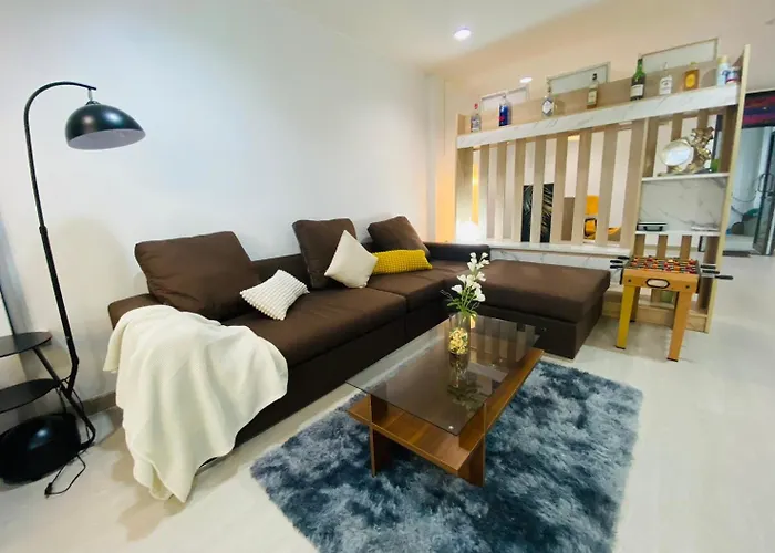 Cozy Nest Near Downtown